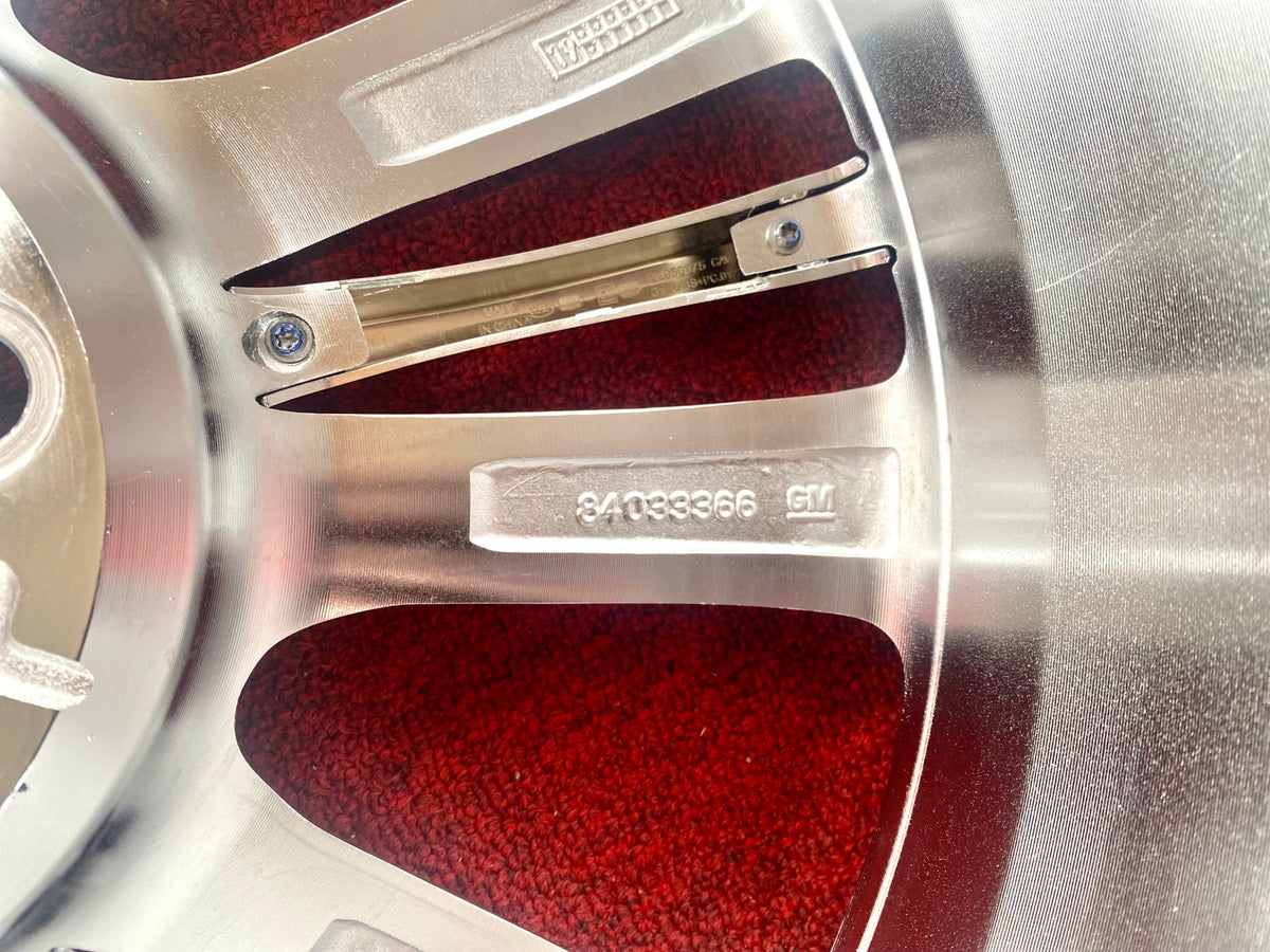 Cadillac FACTORY PLATINUM EDITION TRIPLE CHROME PLATED WHEELS 20