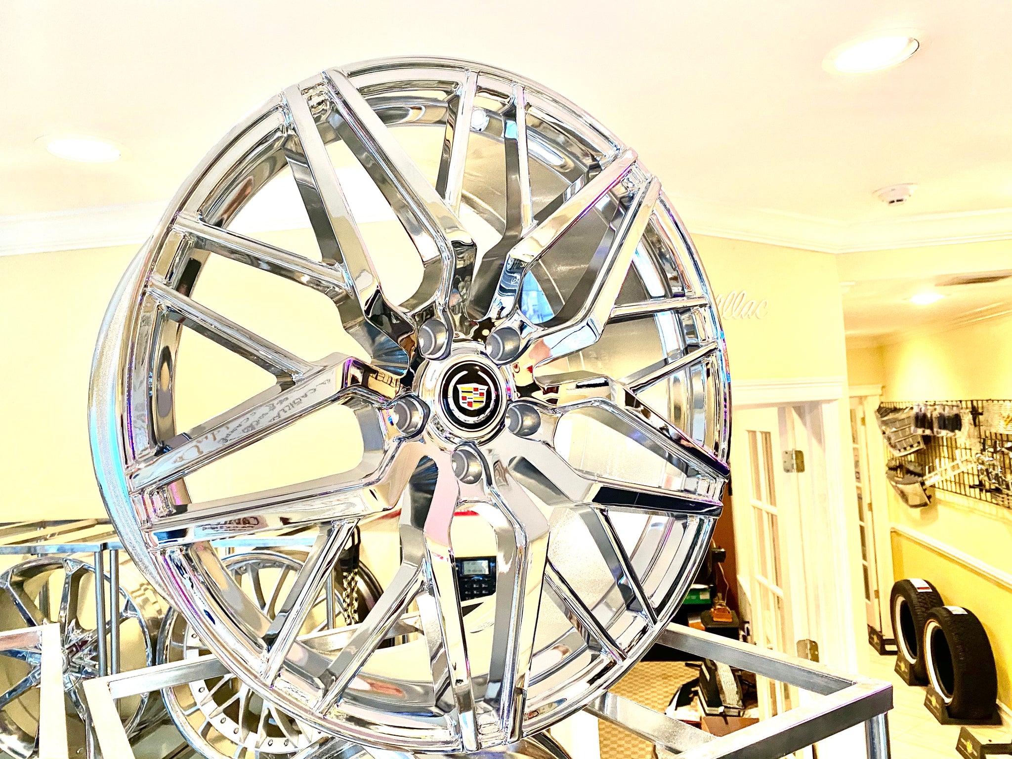CHROME STACKED 20